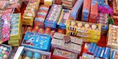 3.5
      مليون
      صاروخ..
      ضربة
      أمنية
      لتجار
      الألعاب
      النارية
      بالقاهرة