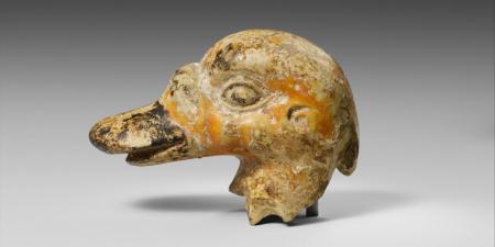 كيف
      استعادت
      مصر
      13
      قطعة
      أثرية
      نادرة
      من
      الولايات
      المتحدة؟