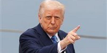 ترامب:
      اتفاق
      السلام
      مع
      إيران
      سيحدث
      سلماً
      أو
      حرباً