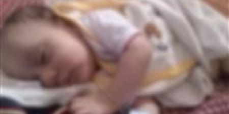 عايزة
      تخلص
      منه..
      كواليس
      ضبط
      سيدة
      ألقت
      رضيعا
      في
      الشارع
      بالجيزة