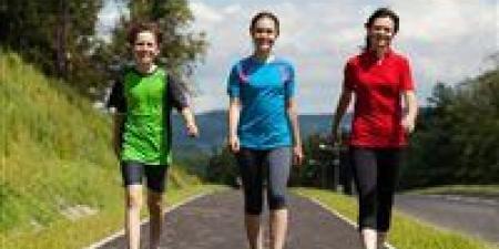 المشي
      بعد
      تناول
      الطعام..
      تعزيز
      للهضم
      وفوائد
      صحية
      متعددة