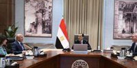 رئيس
      الوزراء
      يتابع
      موقف
      ترشيد
      استهلاك
      المواد
      البترولية
      في
      عدد
      من
      المشروعات
      الحكومية