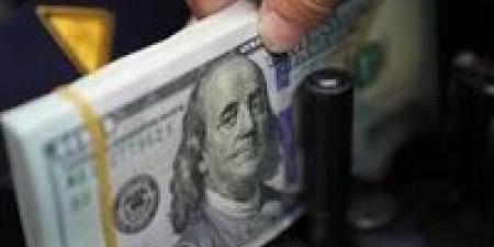 تراجع سعر الدولار اليوم في مصر بالبنوك وتأثيره على السوق المحلية