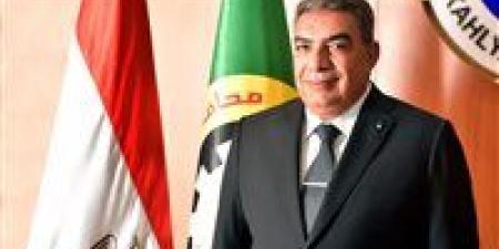 محافظ
      الدقهلية
      يُطلق
      حملة
      حاسمة
      لمواجهة
      التلوث
      السمعي
      ويُقر
      ضبط
      المركبات
      المزعجة
      في
      الشوارع