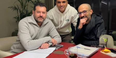 أول
      صورة
      لسامي
      الشيخ
      وعمرو
      يوسف
      من
      كواليس
      مسلسل
      الفرنساوي