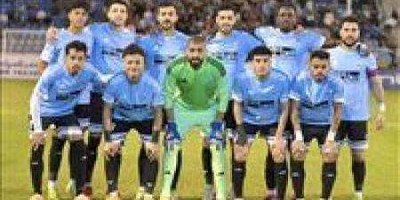 علاء
      عبدالعال
      يختار
      20
      لاعبا
      في
      قائمة
      غزل
      المحلة
      لمواجهة
      بتروجيت
      في
      الدوري
      الممتاز