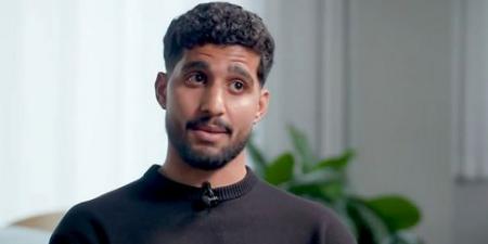 إبراهيم
      عادل
      يشعل
      الجدل
      بتصريحات
      قوية
      عن
      أفضل
      لاعبي
      الدوري
      المصري