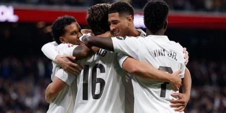 موعد
      مباراة
      ريال
      مدريد
      وريال
      بيتيس
      في
      الدوري
      الإسباني
      والقنوات
      الناقلة
      والتشكيل
      المتوقع