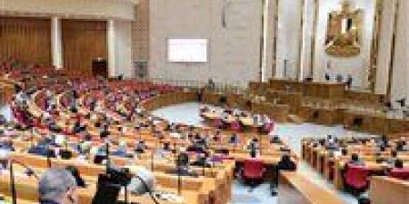 طلب
      إحاطة
      في
      البرلمان
      بشأن
      أداء
      الشركات
      القابضة
      والتابعة
      بعد
      إلغاء
      وزارة
      قطاع
      الأعمال