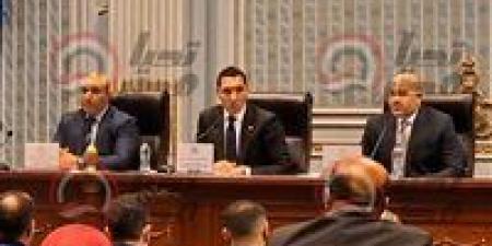 جوهر
      نبيل
      أمام
      رياضة
      الشيوخ
      عن
      صندوق
      دعم
      قدامى
      اللاعبين:
      مينفعش
      اللاعبين
      بتاريخهم
      يعتمدوا
      على
      مساعدات
      شخصية