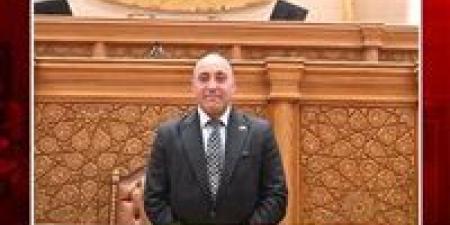 النائب
      حسام
      حسن
      يتقدم
      بطلب
      إحاطة
      حول
      إدارة
      أصول
      مصر
      الجديدة
      للإسكان
      ويطالب
      بتوضيح
      مصير
      أراضٍ
      بمليارات
      الجنيهات