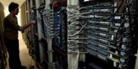 بموافقة أمنية استثنائية.. إيران تخفف القيود على الإنترنت للشركات وفق خطة مؤقتة