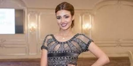 بحاول
      أتأقلم..
      أول
      تعليق
      من
      فرح
      شعبان
      على
      طلاقها
      من
      البلوجر
      علي
      غزلان