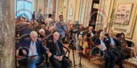 نائب
      رئيس
      حزب
      المحافظين
      بمؤتمر
      الحركة
      المدنية:
      استقرار
      التشريعات
      مفتاح
      إصلاح
      الاقتصاد
      وجذب
      الاستثمار