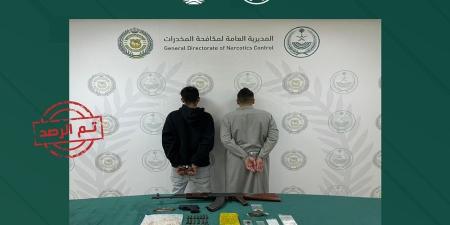 عمليات أمنية واسعة تضبط مروجين ومهربين مخدرات في الباحة والرياض وحائل وعسير
