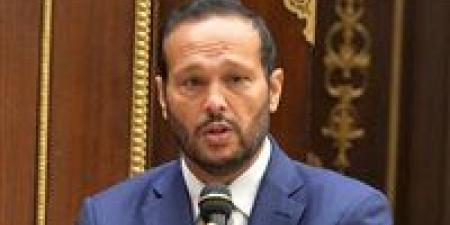 بالإجماع..
      محمد
      حلاوة
      رئيسًا
      للجنة
      التجارة
      بالبرلمان
      الإفريقي