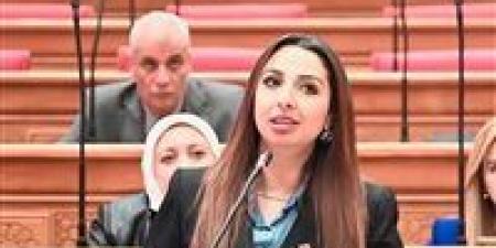 النائبة
      نشوى
      الشريف:
      الحكومة
      تركت
      أزمات
      أصحاب
      المعاشات
      واتجهت
      لتعديل
      محدود
      وتعطل
      السيستم
      تسبب
      في
      معاناة
      كبيرة