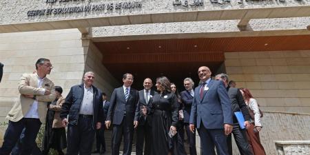 «دعم
      سريع»..
      الصين
      ترسل
      651
      طنا
      من
      المساعدات
      الإنسانية
      إلى
      لبنان