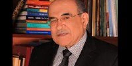 مصطفى
      الفقي:
      مصر
      حجر
      عثرة
      أمام
      إسرائيل
      وتحركات
      الجيش
      رسائل
      ردع
      وليست
      تمهيدا
      لحرب