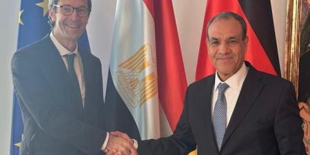 مستشار
      الأمن
      القومى
      الألماني:
      نثمن
      الدور
      المصري
      الداعم
      لتحقيق
      الأمن
      والاستقرار
      في
      المنطقة
