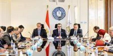 دعم
      الجامعات
      وتطوير
      التعليم
      العالي..
      الحكومة
      تبحث
      تمويلًا
      مستدامًا
      وربط
      البحث
      العلمي
      بالصناعة