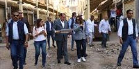 وزيرة التنمية تتفقد أعمال تطوير المرحلة الثانية من سوق العتبة بمحافظة القاهرة