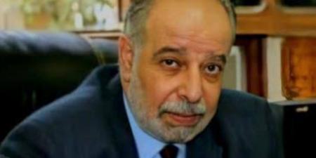 تكريمًا
      لمسيرته..
      نقابة
      المهن
      التمثيلية
      تطلق
      اسم
      ياسر
      صادق
      على
      القاعة
      الكبرى
      بالنادي