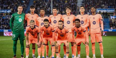ألافيس
      ضد
      برشلونة..
      برشلونة
      يخسر
      أمام
      ألافيس
      ويفشل
      في
      الوصول
      لدوري
      الـ100
      نقطة