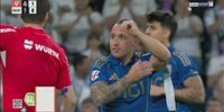 ريال
      مدريد..
      ملخص
      اهداف
      ونتيجه
      مباراة
      ريال
      مدريد
      وريال
      أوفييدو
      في
      الدوري
      الإسباني
      بعد
      مرور
      70
      دقيقة