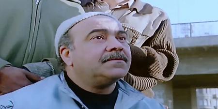 ذكرى
      وفاة
      عبد
      الله
      فرغلي..
      عاش
      للفن
      ومات
      من
      أجله|
      كيف
      كانت
      لحظاته
      الأخيرة؟