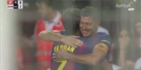 فالنسيا ضد برشلونة.. ملخص اهداف ونتيجه مباراة برشلونة وفالنسيا في الدوري الإسباني بعد مرور 70 دقيقة