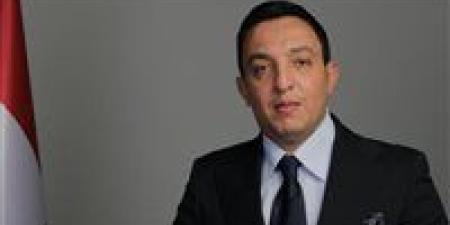 مصطفى
      أبو
      زهرة:
      الرئيس
      السيسي
      وجّه
      خطاباً
      قانونياً
      صارماً
      يربط
      حوكمة
      الأنهار
      الأفريقية
      بالسلم
      القاري