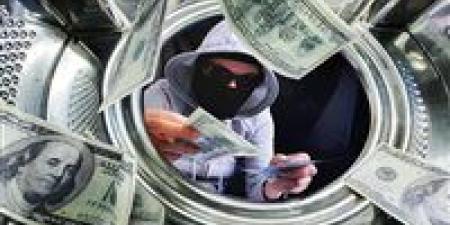 ضربات
أمنية
لتجفيف
منابع
المخدرات..
الداخلية
تكشف
غسل
أموال
بـ110
ملايين
جنيه