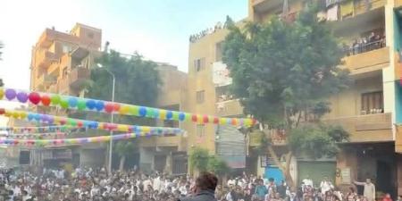 بيفرح
      الأطفال
      في
      العيد..
      حمو
      بيكا
      يشعل
      عيد
      الأضحى
      بحفل
      شعبي
      ضخم
      في
      منطقته
