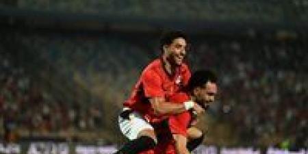 مصر
      ضد
      روسيا..
      منتخب
      مصر
      يتوج
      بكأس
      العاصمة
      الجديدة
      بعد
      الفوز
      على
      روسيا
      وديًا