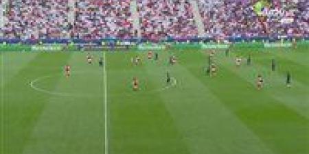 بي
      اس
      جي
      ضد
      آرسنال..
      انطلاق
      مباراة
      باريس
      سان
      جيرمان
      وآرسنال
      في
      نهائي
      دوري
      أبطال
      أوروبا