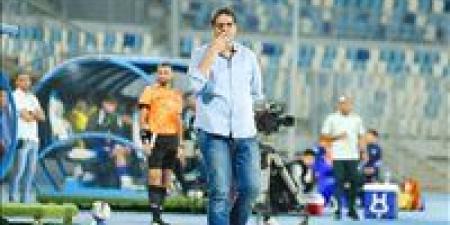 رسميًا..
البنك
الأهلي
يجدد
تعاقد
المدير
الفني
أيمن
الرمادي
استعدادًا
للموسم
الجديد