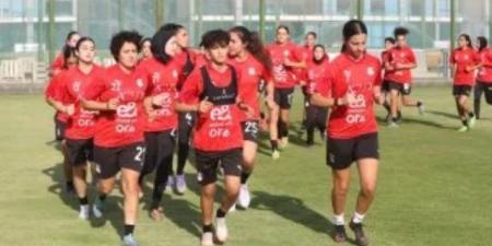 منتخب مصر للكرة النسائية يواصل استعداداته لوديتي تونس بمركز المنتخبات.. صور