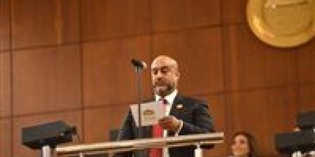 من
      4%
      إلى
      50%
      في
      خطوة
      واحدة..
      النائب
      حسام
      سعيد
      يقترح
      كارتا
      مجانيا
      مرتبطًا
      بالمحافظ
      الإلكترونية
      لتوسيع
      منظومة
      الدفع
      الرقمي
