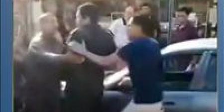 أولوية
      المرور
      أشعلت
      الأزمة..
      إحالة
      ضابط
      للتحقيق
      بعد
      مشادة
      مع
      مواطن
      بالمنوفية