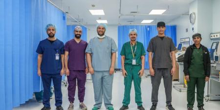 نجاح طبي في مستشفى الإمام عبدالرحمن الفيصل باستئصال ورم لمريضة 102 عامًا في عملية دقيقة