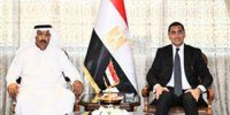 وزير
      الرياضة
      يلتقي
      رئيس
      الاتحاد
      المصري
      للهجن
      لبحث
      خطة
      البطولات
      خلال
      الفترة
      المقبلة