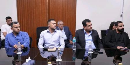 في
      أول
      اجتماعاتها
      بعد
      التشكيل
      الجديد..
      أمانة
      الشباب
      المركزية
      بـ«مستقبل
      وطن»
      تعقد
      اجتماعًا
      تنظيميًا
      لبحث
      آليات
      العمل
      خلال
      الفترة
      المقبلة