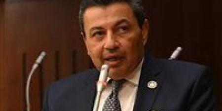 النائب
      ياسر
      قورة
      يطالب
      بربط
      خطة
      التنمية
      بمستوى
      معيشة
      المواطن
      ودعم
      القطاع
      الخاص