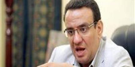 متحدث
النواب
السابق:
رضا
الشارع
هو
المعيار
الوحيد لنجاح
أي
مسؤول
في
الدولة