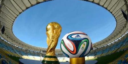 كلفة
      متابعة
      كأس
      العالم
      من
      المدرجات
      تثير
      الجدل
      وسط
      اتهامات
      بتسييس
      البطولة