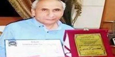 بعد
أيام
من
الجريمة..
وفاة
قاتل
الدكتور
لطفي
مرعي
داخل
المستشفى
بعد
طعن
نفسه