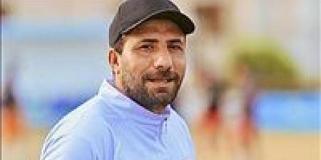 عمرو
      رمضان
      مديراً
      فنيا
      لفريق
      بيلا
      في
      الموسم
      الجديد
      بالدوري
      الممتاز
      ب
