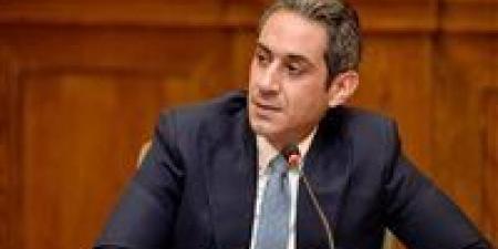 أيمن
      حامد:
      زيارة
      محمد
      بن
      زايد
      للقاهرة
      تعكس
      الثقة
      الدولية
      في
      الدور
      المصري
      وقدرته
      على
      إدارة
      الملفات
      الإقليمية