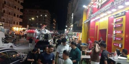 حملات مكبرة بمدينة مرسى مطروح لحصر الإشغالات وتحصيل الرسوم المستحقة